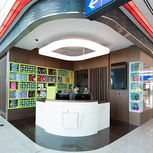 Sleep 'n Fly Sleep Lounge, A-gates Terminal 3 - Transit Only Kapselhotel